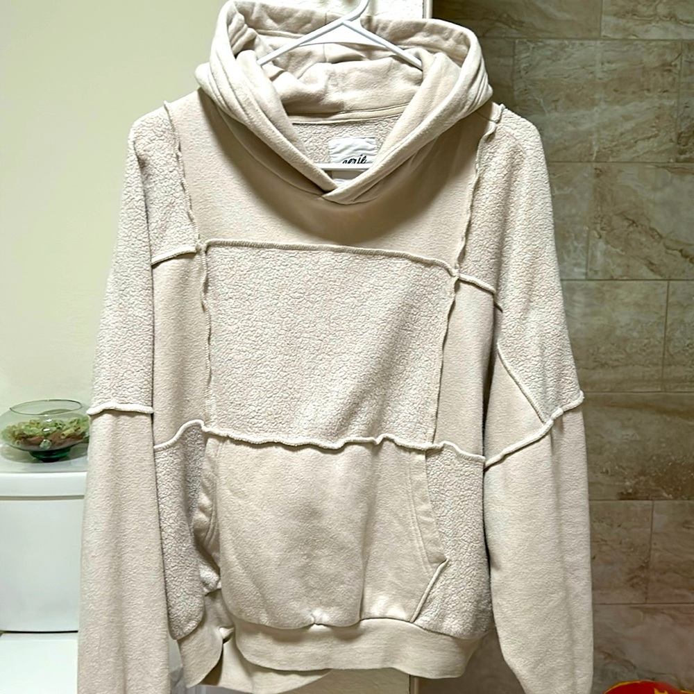 COPY - Aerie women’s size M, hooded patchwork sweatshirt. New